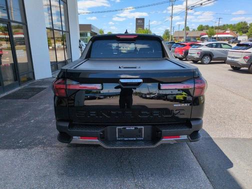 Phantom Black 2026 Hyundai SANTA CRUZ Limited