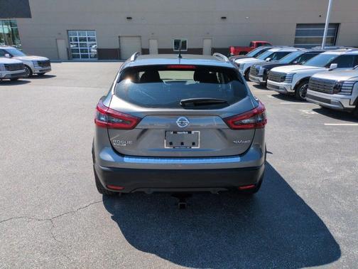 Gun Metallic 2021 Nissan Rogue Sport SV
