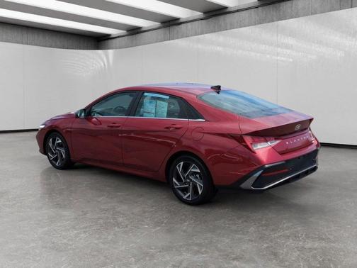Ultimate Red 2024 Hyundai ELANTRA Limited
