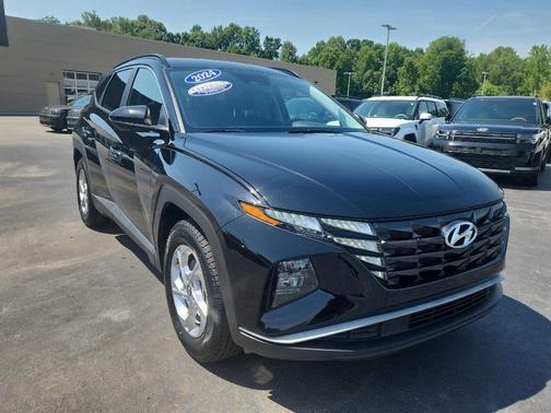 Black Pearl 2024 Hyundai TUCSON SEL