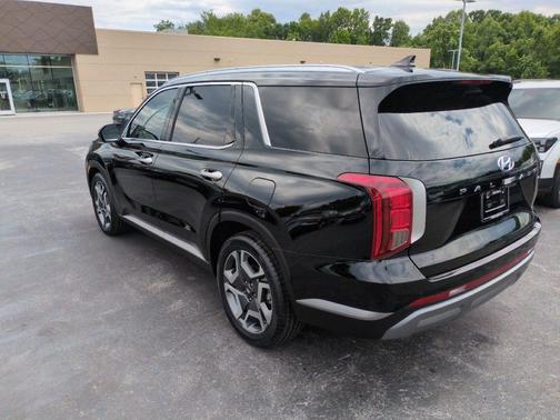 Abyss Black Pearl 2025 Hyundai PALISADE SEL Premium 8P