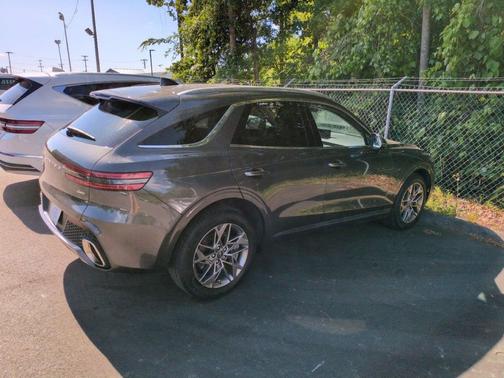 Makalu Gray 2025 Genesis GV70 2.5T AWD