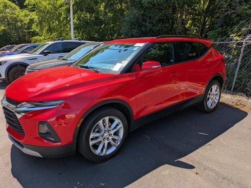 Red Hot 2022 Chevrolet Blazer 3LT