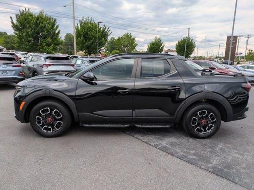 Phantom Black 2024 Hyundai SANTA CRUZ XRT