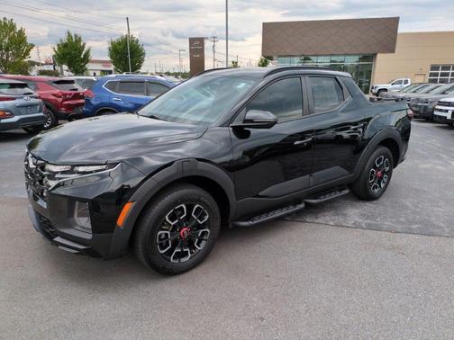 Phantom Black 2024 Hyundai SANTA CRUZ XRT