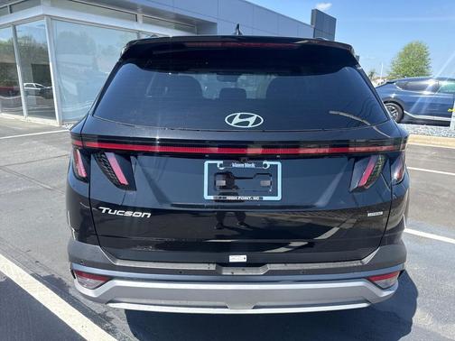 Phantom Black 2026 Hyundai TUCSON Limited