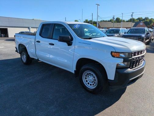 Summit White 2021 Chevrolet Silverado 1500 WT