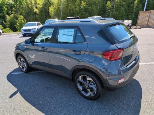 Ecotronic Gray 2026 Hyundai VENUE SEL