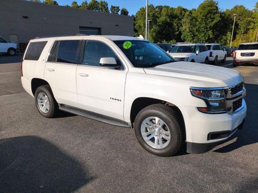 Summit White 2017 Chevrolet Tahoe LT