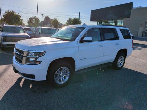 Summit White 2017 Chevrolet Tahoe LT