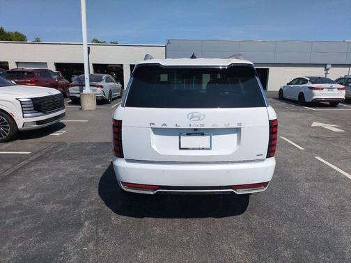Creamy White Pearl 2026 Hyundai PALISADE Calligraphy