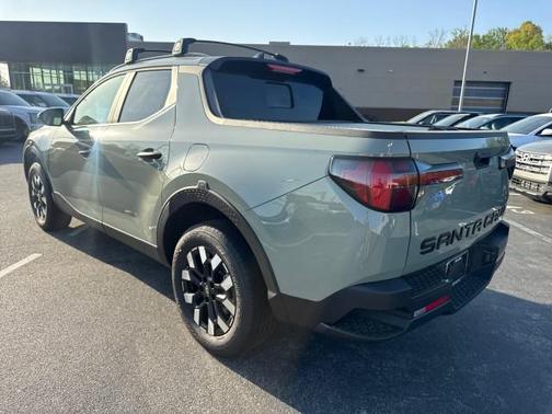 2026 Hyundai SANTA CRUZ SEL Activity