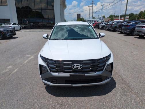 Serenity White Pearl 2026 Hyundai TUCSON SE