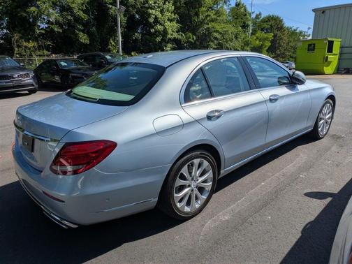 2017 Mercedes-Benz E-Class E 300 Luxury