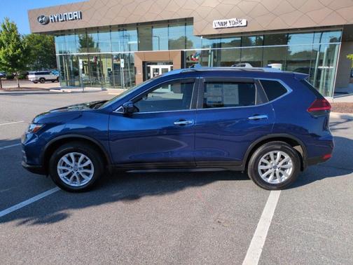 Caspian Blue Metallic 2019 Nissan Rogue SV