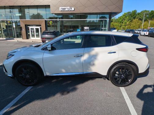 Pearl White Tricoat 2023 Nissan Murano SL Intelligent AWD