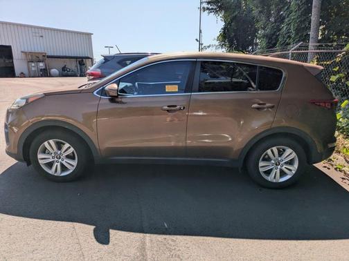 Burnished Copper 2019 Kia Sportage LX