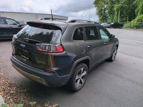 Granite Crystal Metallic Clearcoat 2020 Jeep Cherokee Limited