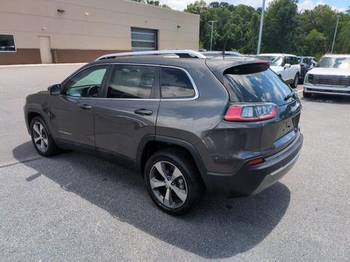 Granite Crystal Metallic Clearcoat 2020 Jeep Cherokee Limited