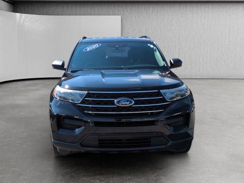 Agate Black Metallic 2020 Ford Explorer XLT