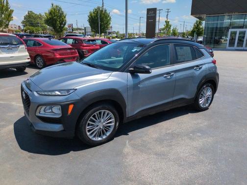 Sonic Silver w/Black Roof 2020 Hyundai KONA SEL