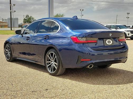 2020 BMW 330 i