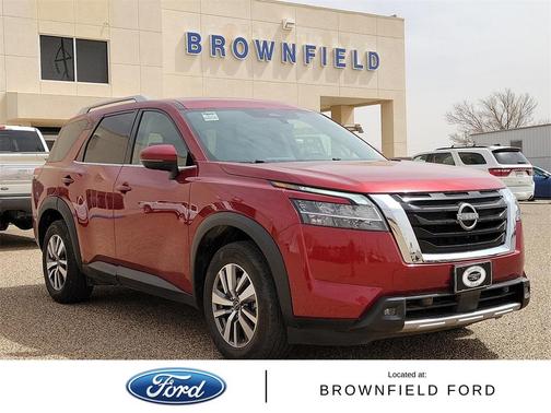 2023 Nissan Pathfinder SL
