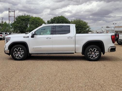 2022 GMC Sierra 1500 SLT