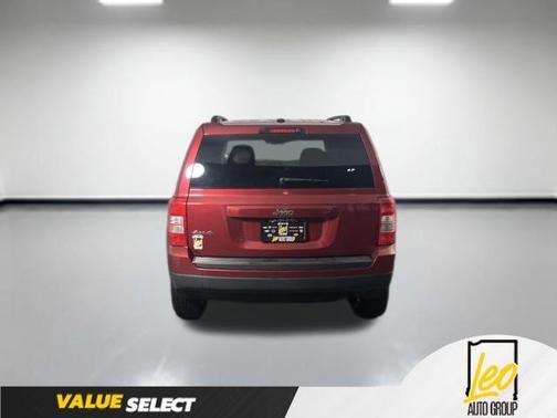 Deep Cherry Red Crystal Pearlcoat 2014 Jeep Patriot Sport