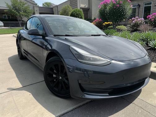 Midnight Silver Metallic 2023 Tesla Model 3 Base