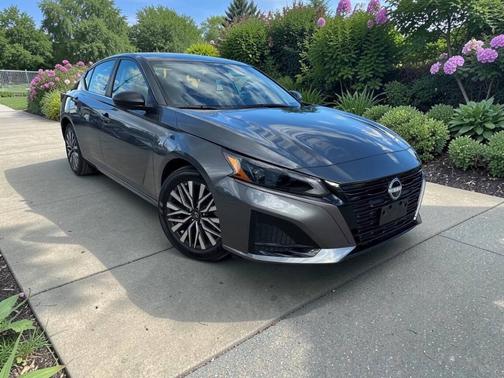 Gun Metallic 2026 Nissan Altima 2.5 SV
