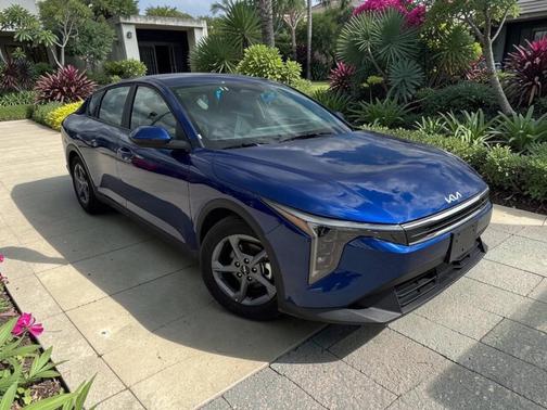 Deep Sea Blue 2025 Kia K4