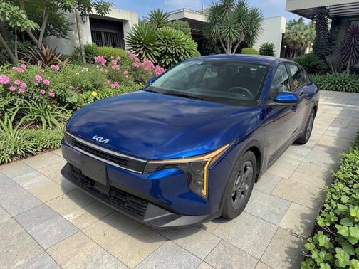Deep Sea Blue 2025 Kia K4