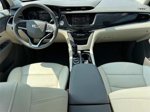 2024 Cadillac XT6 Premium Luxury AWD