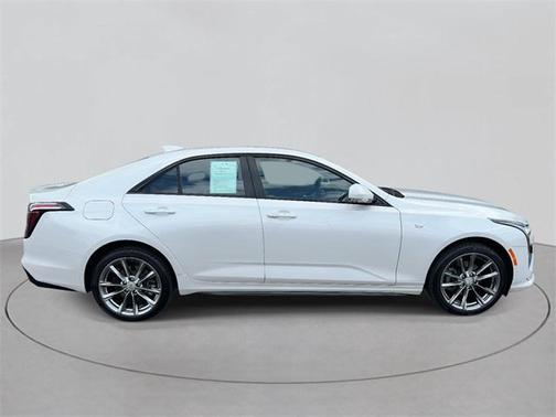 2022 Cadillac CT4 Sport