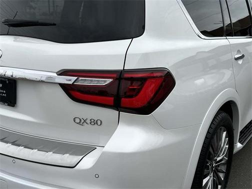 2021 INFINITI QX80 SENSORY AWD