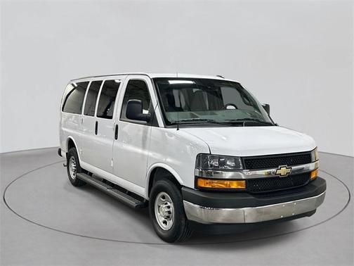 2024 Chevrolet Express 2500 RWD 2500 Regular Wheelbase LT