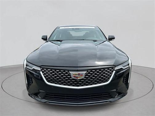 2022 Cadillac CT4 Premium Luxury