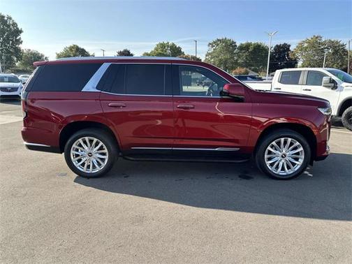 2023 Cadillac Escalade Luxury