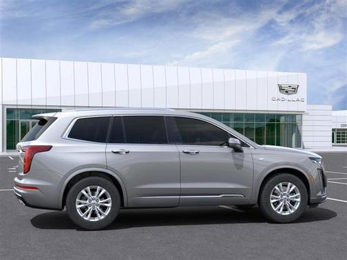 2025 Cadillac XT6 Luxury AWD