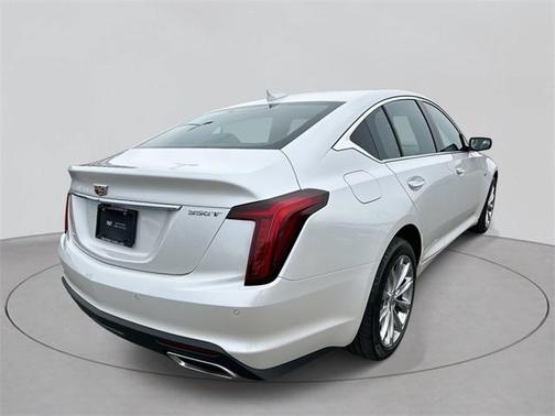 2022 Cadillac CT5 Premium Luxury RWD
