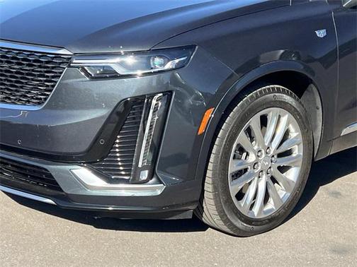 2022 Cadillac XT6 Premium Luxury AWD