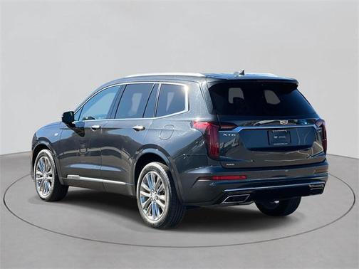 2022 Cadillac XT6 Premium Luxury AWD