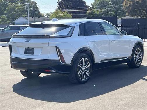 2024 Cadillac LYRIQ Luxury