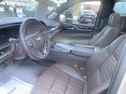 2023 Cadillac Escalade ESV Premium Luxury Platinum