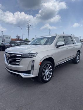 2023 Cadillac Escalade ESV Premium Luxury Platinum