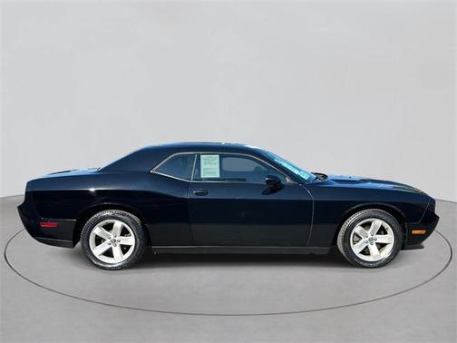 2013 Dodge Challenger SXT