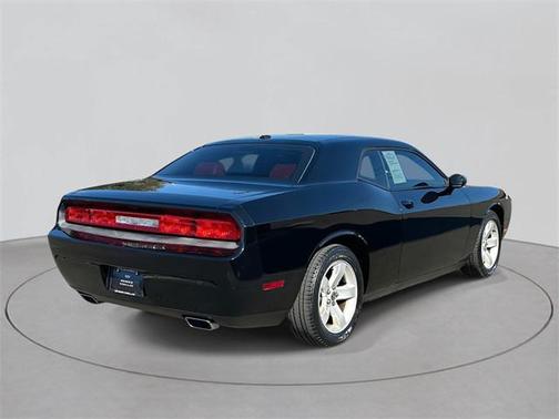 2013 Dodge Challenger SXT