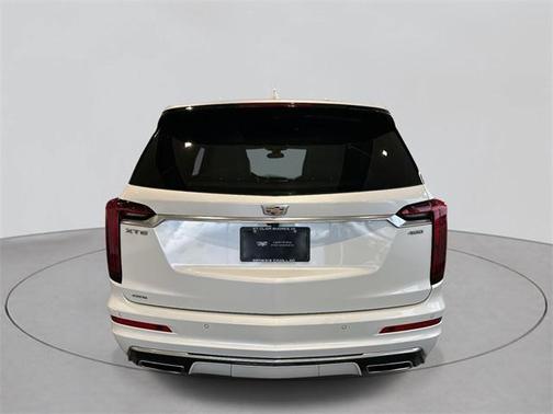 2023 Cadillac XT6 Premium Luxury AWD