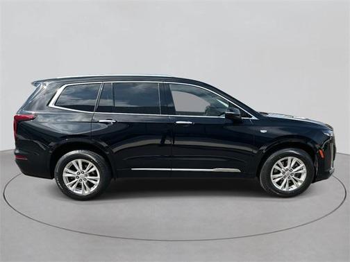 2022 Cadillac XT6 Luxury AWD